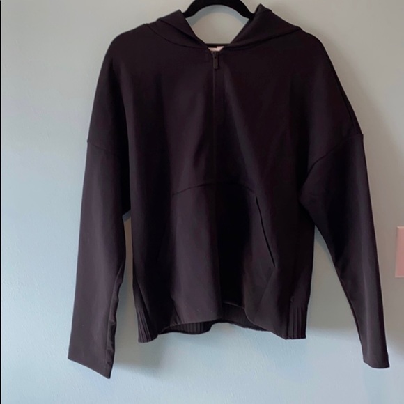 Lululemon Shaped Expression Jacket - Picture 2 of 3